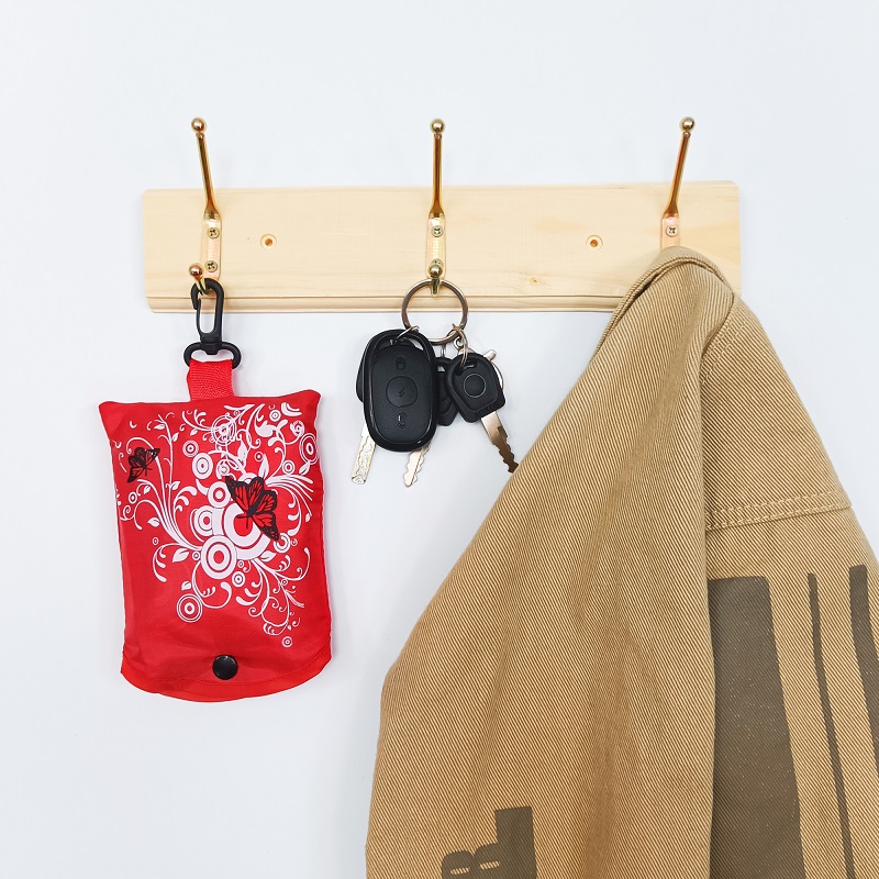 WOODEN WALL MOUNT COAT RACK 3HOOKS ASST - 48